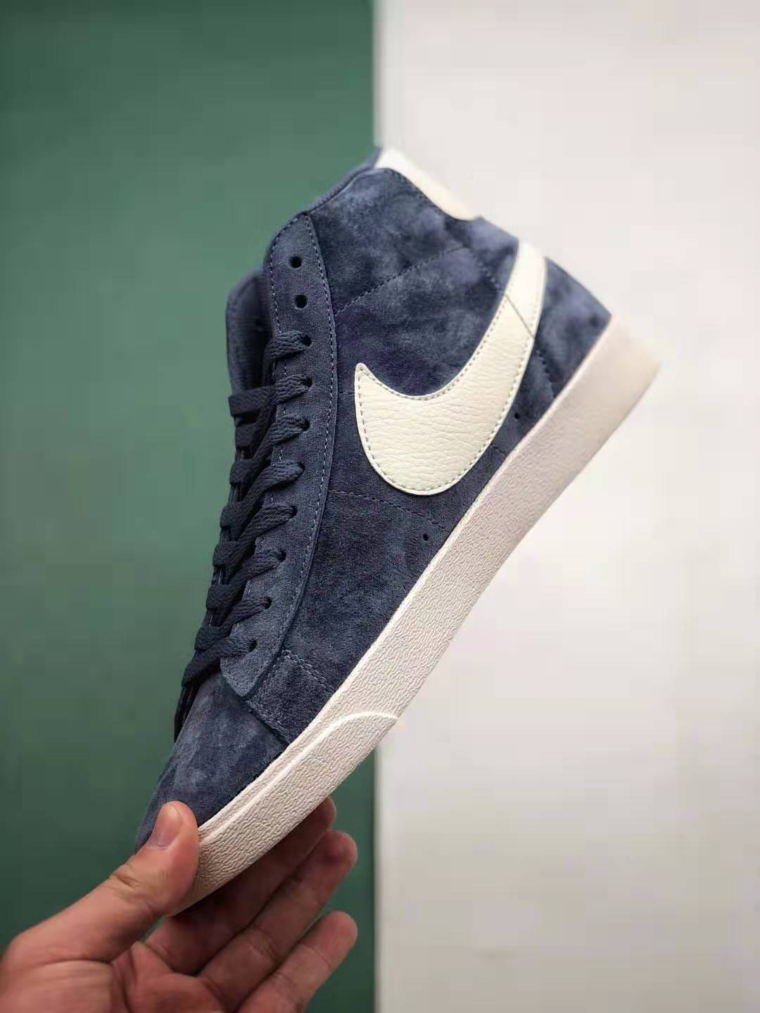 Nike Blazer Mid Vintage Suede 'Particle Pink' 917862-601 - Stylish and Classic Women's Sneakers