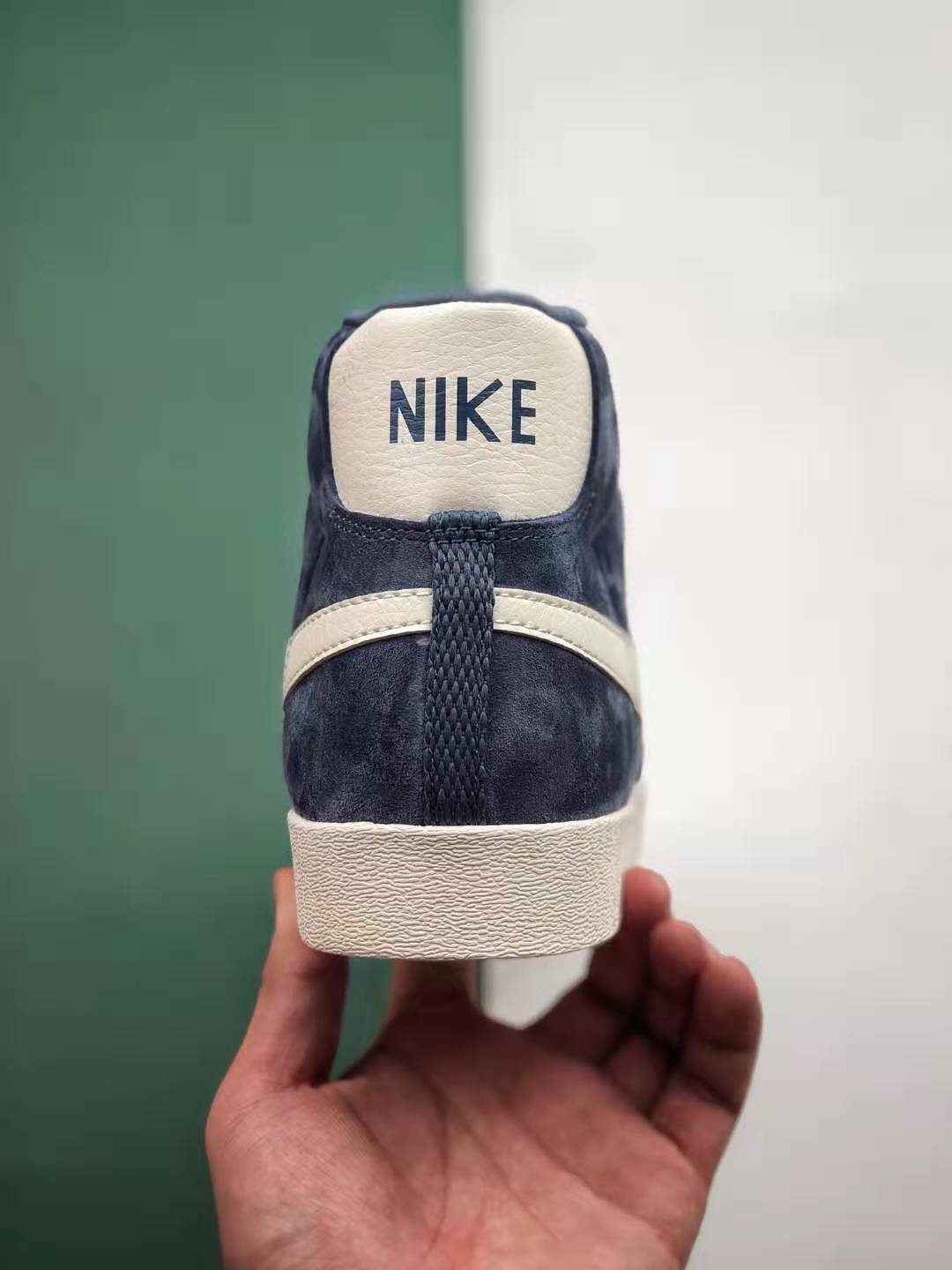 Nike Blazer Mid Vintage Suede 'Particle Pink' 917862-601 - Stylish and Classic Women's Sneakers